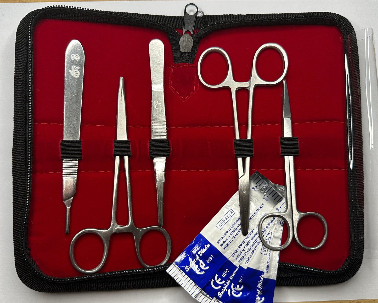 The Precision Series Premium Suture Kit - incl Gold Needle Holder